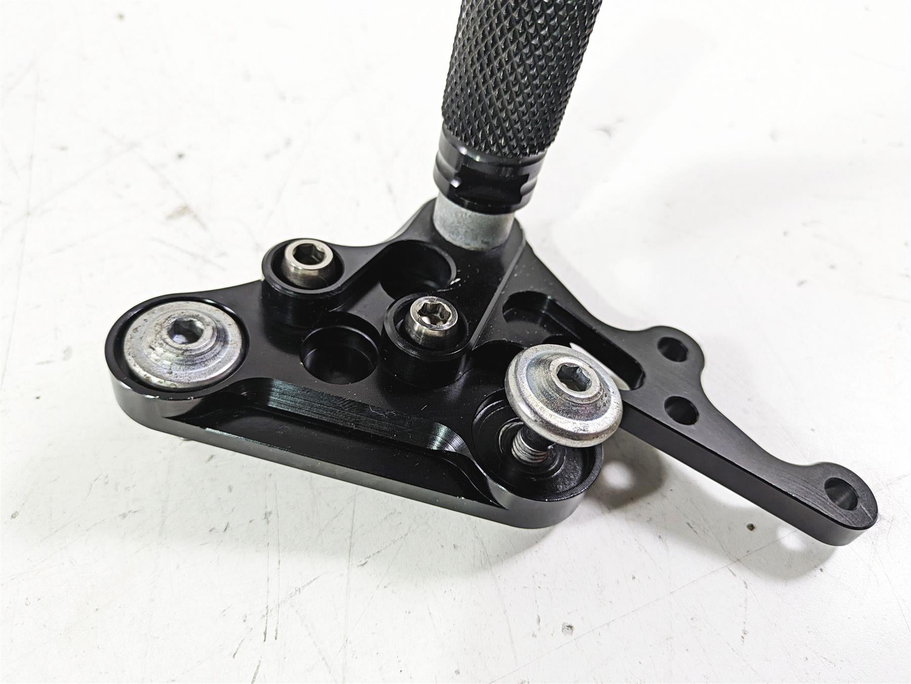 2018 Suzuki GSX1300 R Hayabusa Right Front Racing Footpeg Foot Rest {{ shop.shopifyCountryName }} - Mototech271