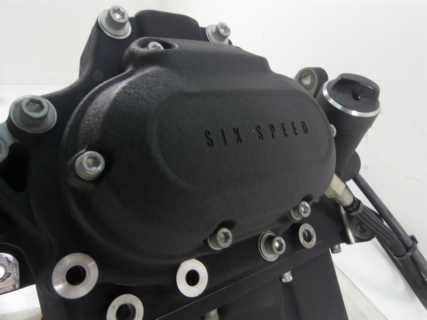 2013 Harley FXDWG Dyna Wide Glide 6 Speed Transmission Gear Box 25K 33083-10 {{ shop.shopifyCountryName }} - Mototech271