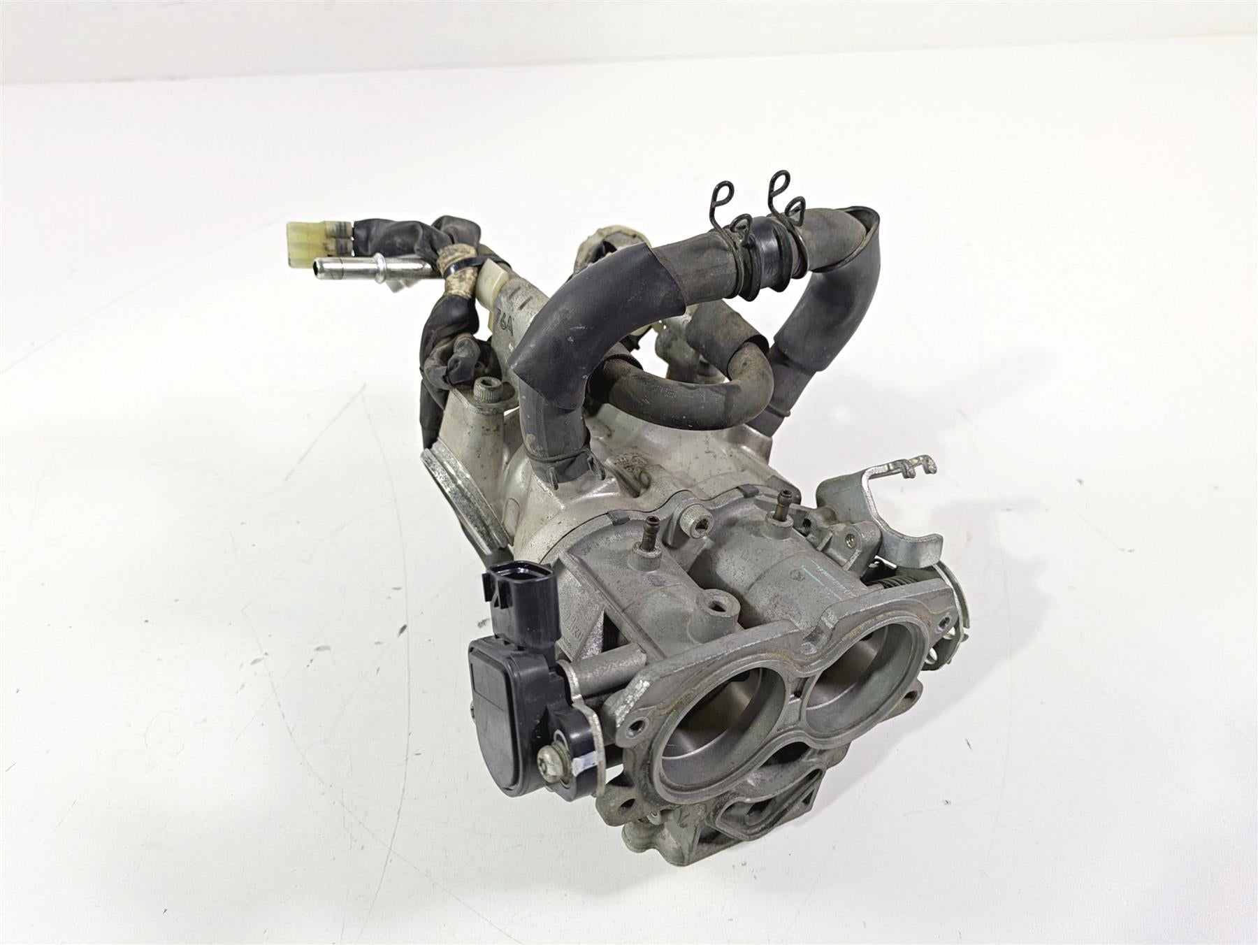 2008 Yamaha XVS1300 V-Star Tourer Mikuni Throttle Body Set 3D8-13590-30-00 {{ shop.shopifyCountryName }} - Mototech271