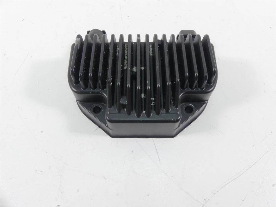 2013 Harley FXDWG Dyna Wide Glide Rectifier Voltage Regulator 74631-08 {{ shop.shopifyCountryName }} - Mototech271
