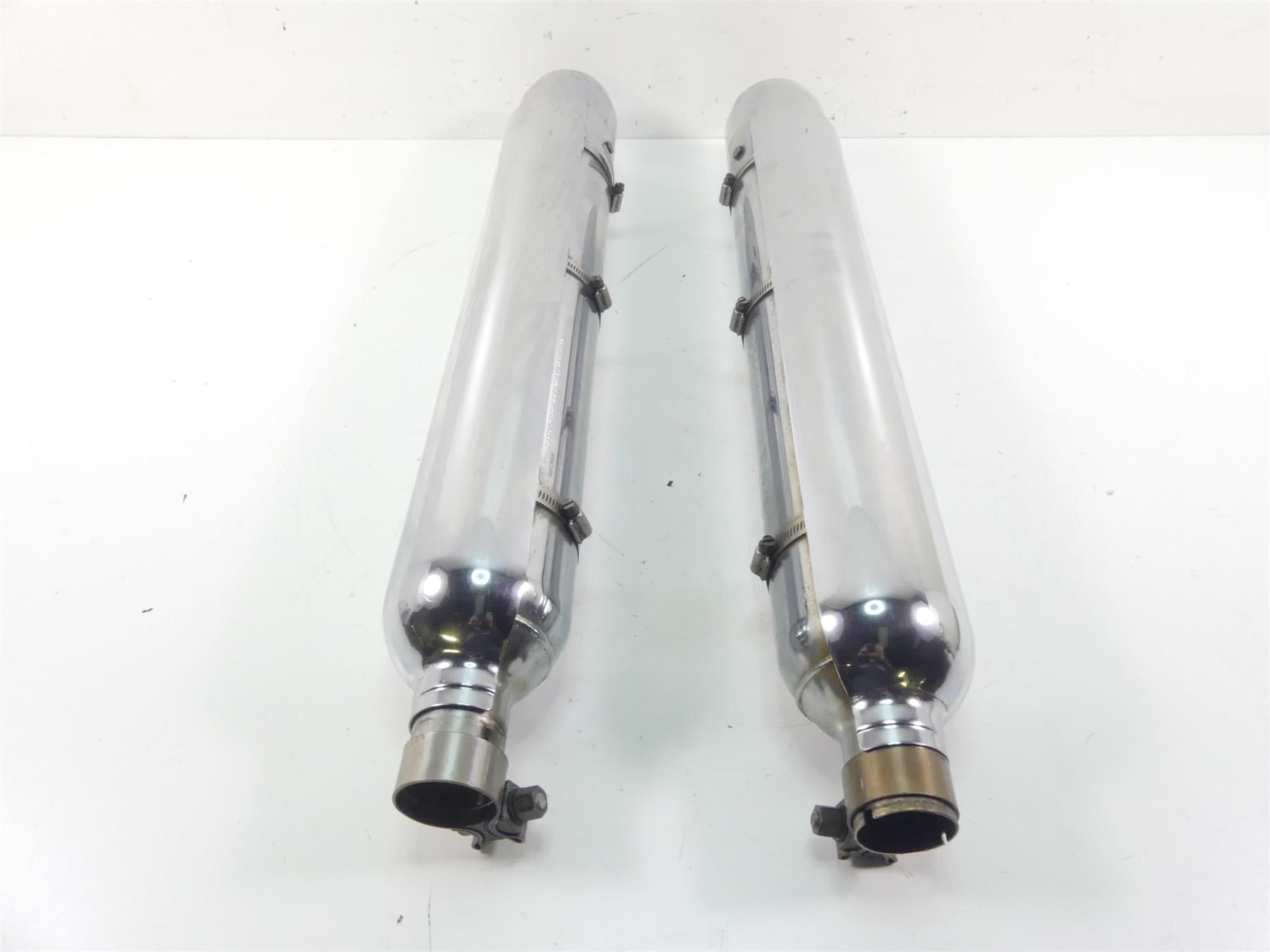 2009 Harley FLHTCU SE4 CVO E-Glide Oem Exhaust Pipe Muffler Set 64768-09A {{ shop.shopifyCountryName }} - Mototech271