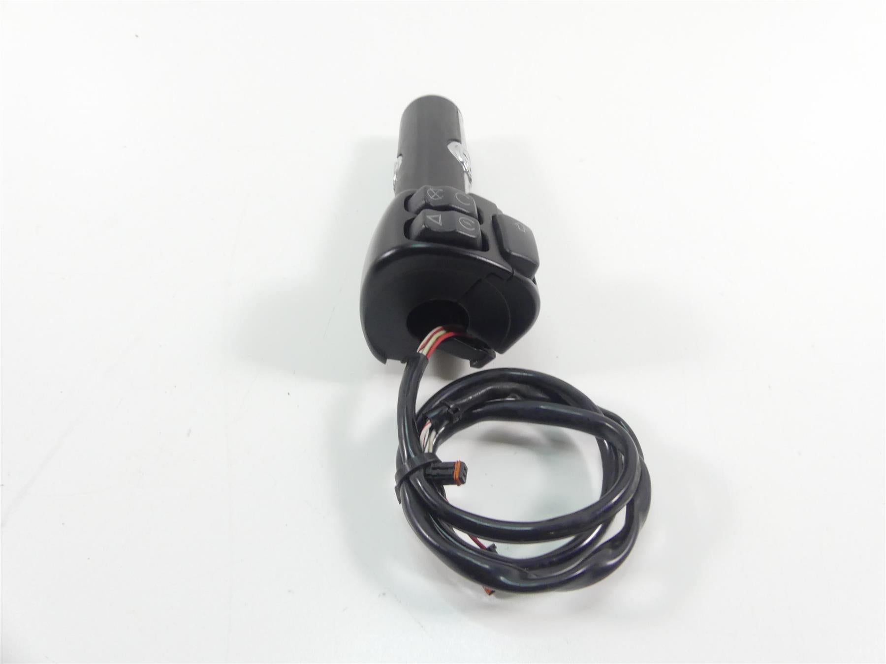 2018 Harley Sportster XL1200 Custom Right Hand Control Switch 71500297 {{ shop.shopifyCountryName }} - Mototech271