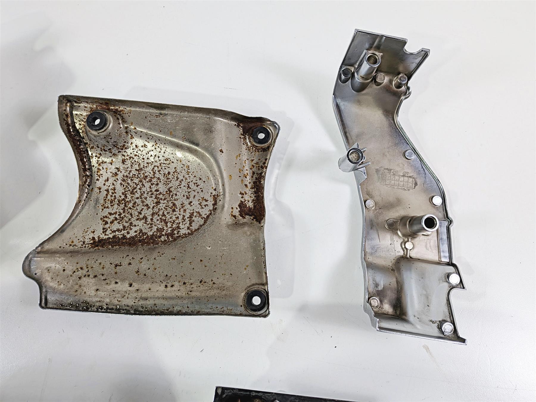 2006 Suzuki VL800 C50 Boulevard Engine Side Chrome Cover Set 47130-41F00 {{ shop.shopifyCountryName }} - Mototech271