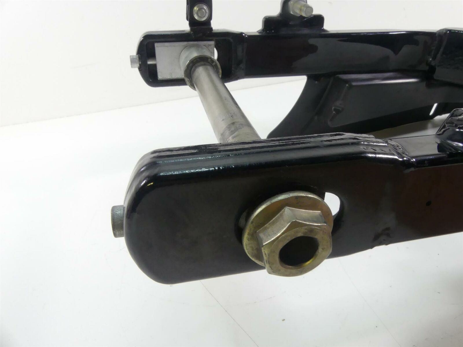 2017 Harley FXDLS Dyna Low Rider Rear Swingarm Swing Arm + Guards -Read 47820-10 {{ shop.shopifyCountryName }} - Mototech271