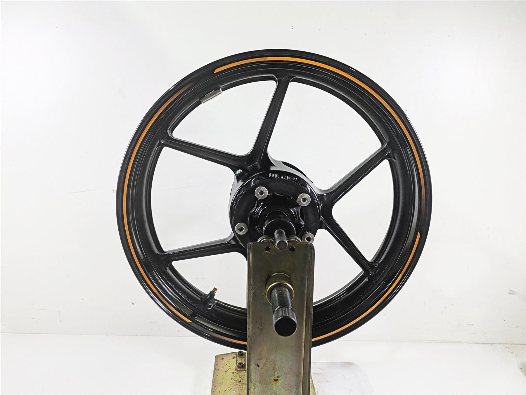 輪廻 2020 Kawasaki ZX6R ZX636 Ninja Front Wheel Rim Strgt 17x3.5 Enkei