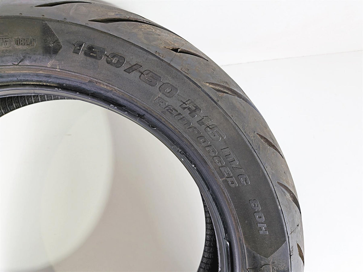 Used Rear Motorcycle Tire Metzler Cruisetec 180/60R16 3577700-Mototech271