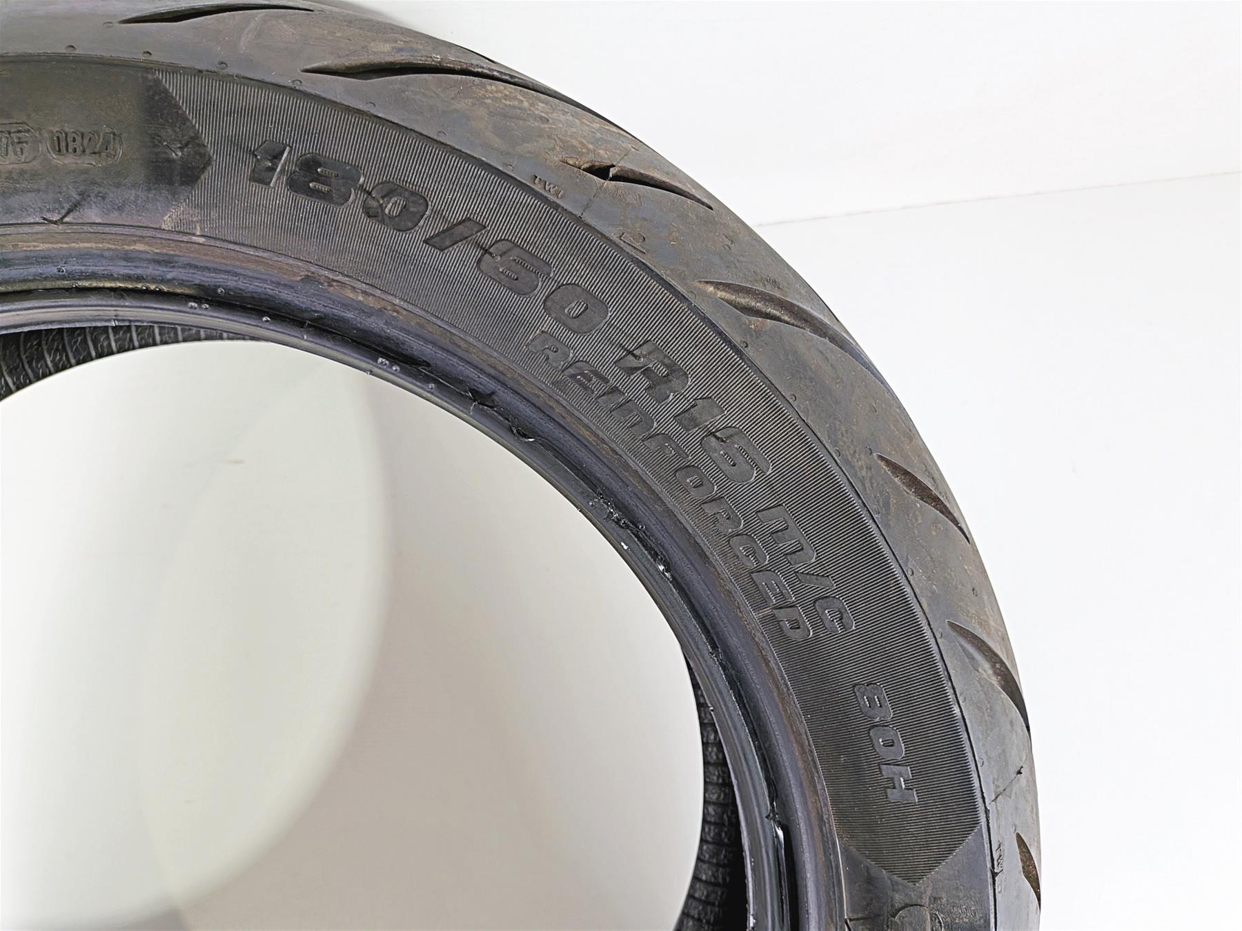 Used Rear Motorcycle Tire Metzler Cruisetec 180/60R16 3577700-Mototech271