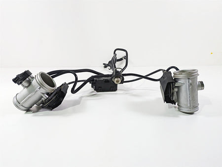 2006 BMW R1200GS K255 Adv Throttle Body Set & Cables 13547672731 13547672732 {{ shop.shopifyCountryName }} - Mototech271