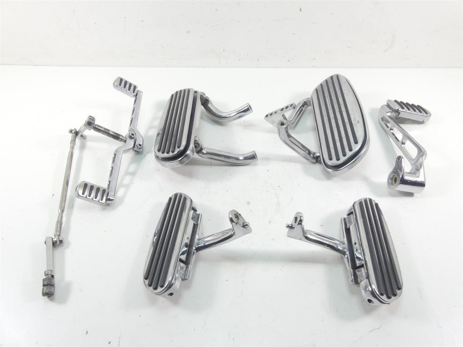 2005 Harley Touring CVO FLHTC SE Electra Glide Chrome Floorboard Set 34532-00B {{ shop.shopifyCountryName }} - Mototech271