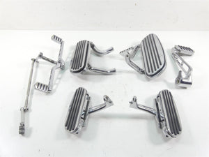 2005 Harley Touring CVO FLHTC SE Electra Glide  Chrome Floorboard Set 34532-00B