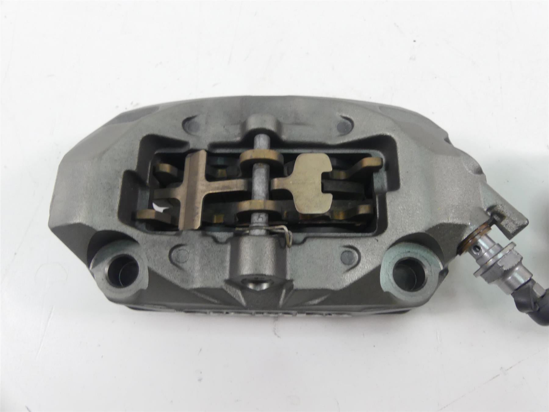 2022 Indian FTR1200 S Front Brembo Brake Caliper Set 100mm 973mi Only 1913643 {{ shop.shopifyCountryName }} - Mototech271