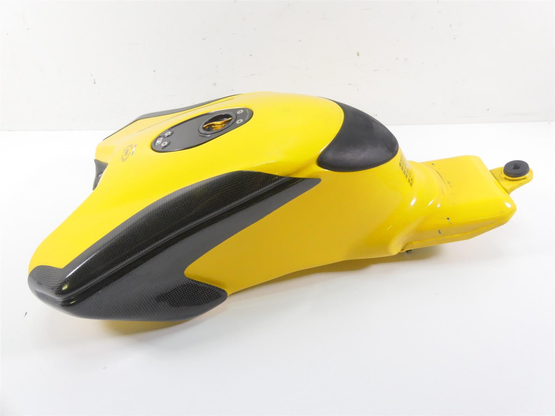 2004 Ducati 999 SBK Fuel Gas Petrol Tank Reservoir + Carbon Guards 58610531AB {{ shop.shopifyCountryName }} - Mototech271