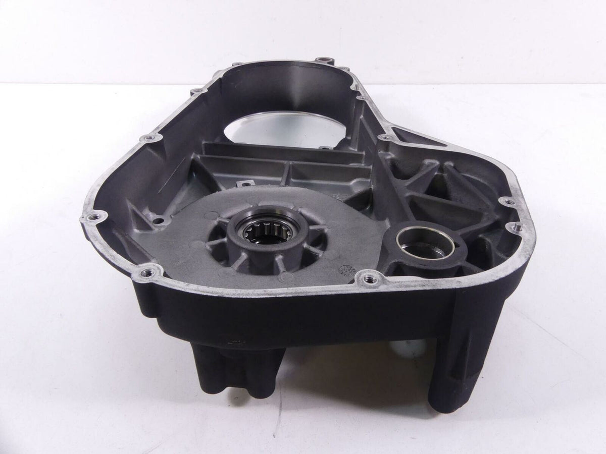 2006 Harley Touring FLHTCUI Electra Glide Inner Primary Drive Cover 60677-01C {{ shop.shopifyCountryName }} - Mototech271