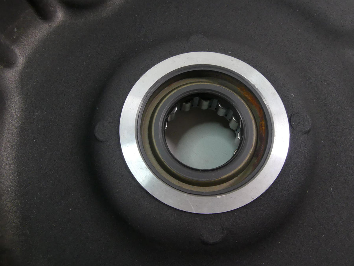 2009 Harley FXDL Dyna Low Rider Inner Primary Drive Clutch Cover 60681-06B {{ shop.shopifyCountryName }} - Mototech271