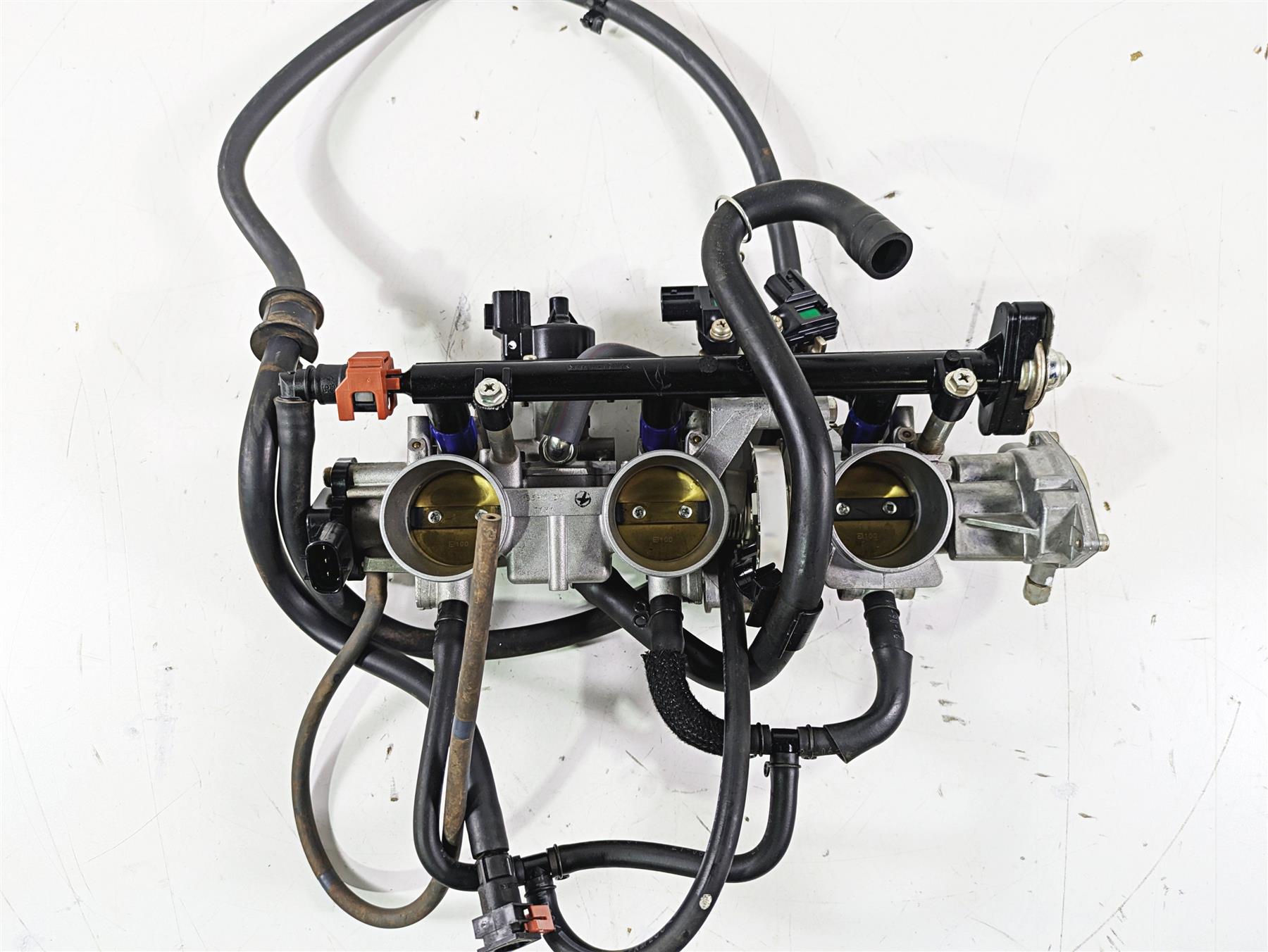 2022 Yamaha YXZ1000 R Mikuni Throttle Body Bodies B5H-13750-02-00 {{ shop.shopifyCountryName }} - Mototech271