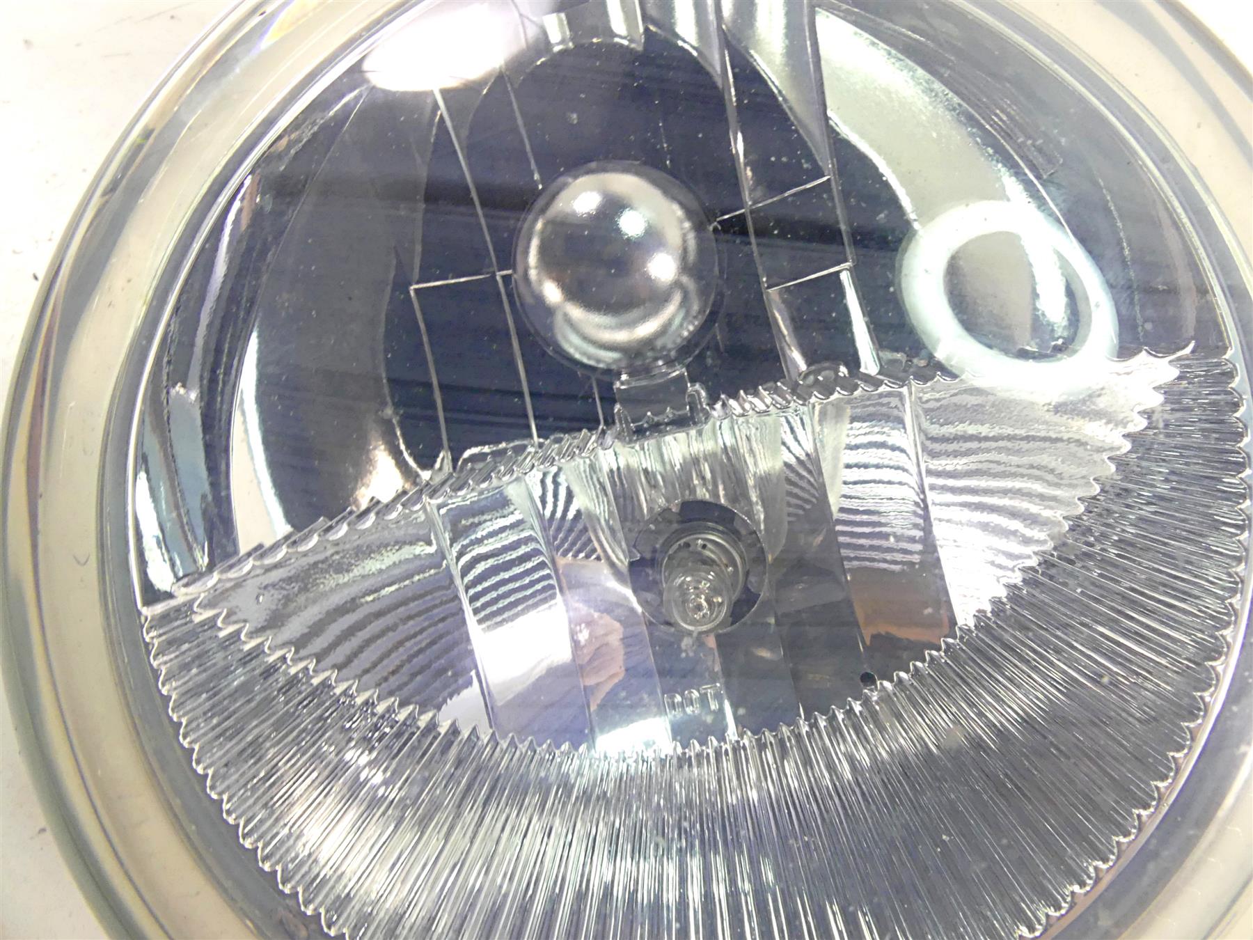 2015 Harley Davidson VRSCDX Night Rod Sp Headlight Head Light - Read 69873-07B {{ shop.shopifyCountryName }} - Mototech271
