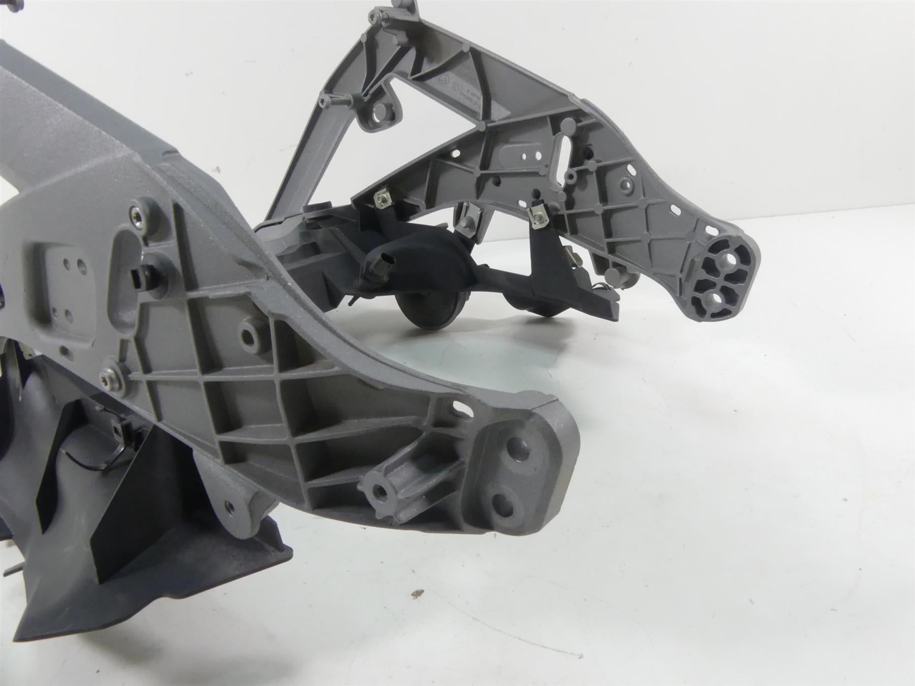 2014 BMW R1200GS K50 Front Headlight Fairing Carrier Stay Set 46638528673 {{ shop.shopifyCountryName }} - Mototech271