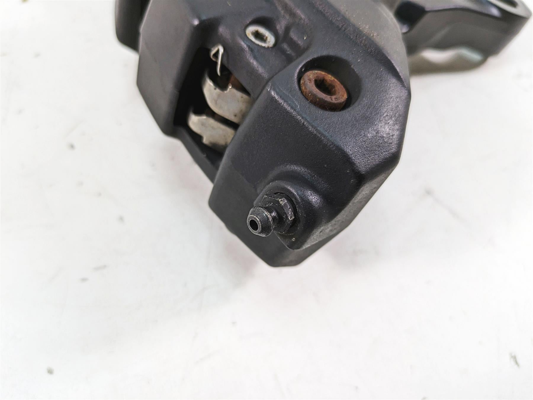 2009 Harley Touring FLHTCU Electra Glide Rear Brake Caliper + Bracket 44080-08C {{ shop.shopifyCountryName }} - Mototech271