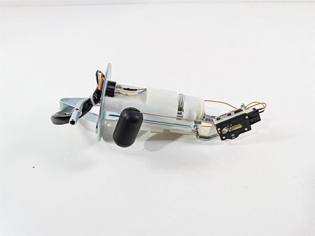 2024 Suzuki GSXR 600 Fuel Gas Petrol Pump & Sending Unit -Tested 15100-14J01 {{ shop.shopifyCountryName }} - Mototech271