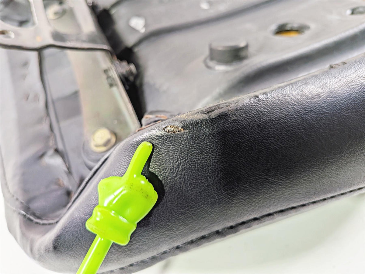 1997 Honda GL1500 CA Valkyrie Rear Passenger Seat Saddle 77300-MZ0-760-Mototech271