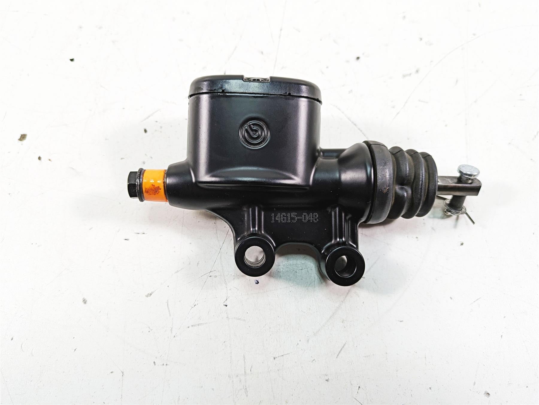 2015 Harley Touring FLHXS Street Glide Rear Brake Master Cylinder 41700028A {{ shop.shopifyCountryName }} - Mototech271