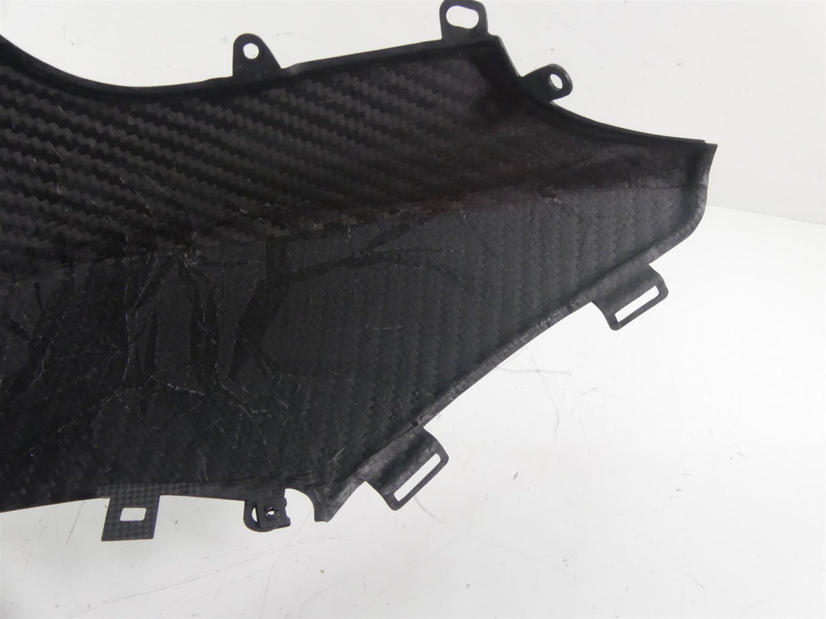 2015 Ducati Diavel Carbon Red Fiber Center Fuel Gas Tank Cover - Read 48015221A {{ shop.shopifyCountryName }} - Mototech271