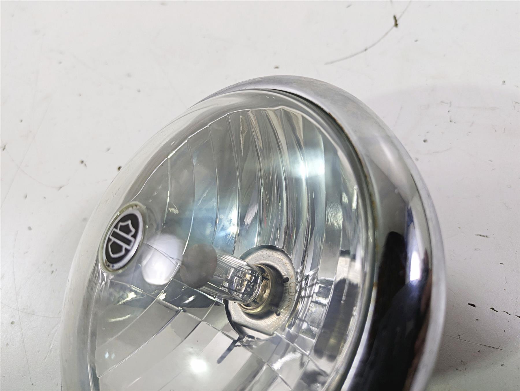 2016 Harley FXDL Dyna Low Rider Headlight Head Light Lamp & Bracket 69774-07A {{ shop.shopifyCountryName }} - Mototech271