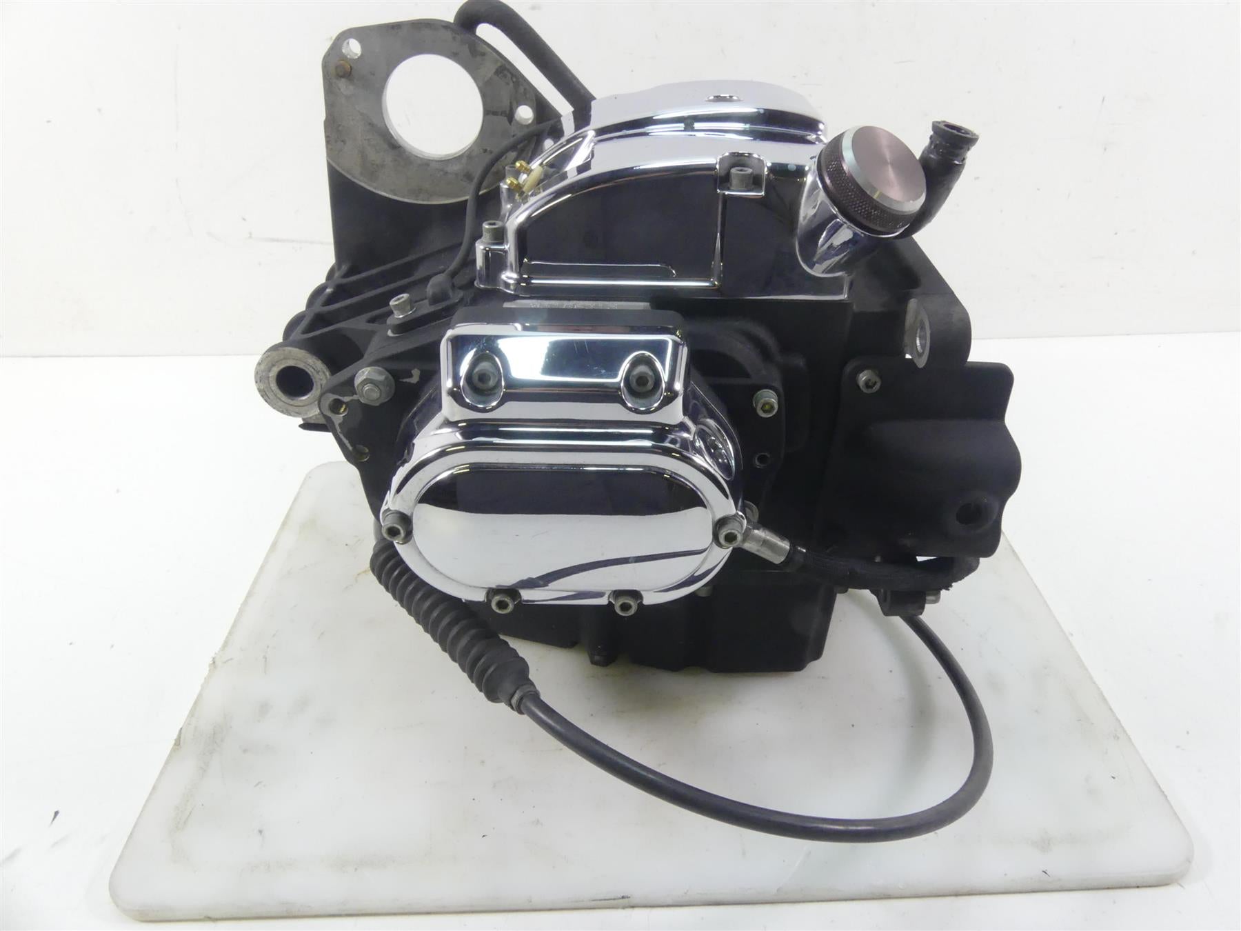 2005 Harley Dyna FXDLI Low Rider 5 Speed Transmission Gear Box 33037-05 {{ shop.shopifyCountryName }} - Mototech271