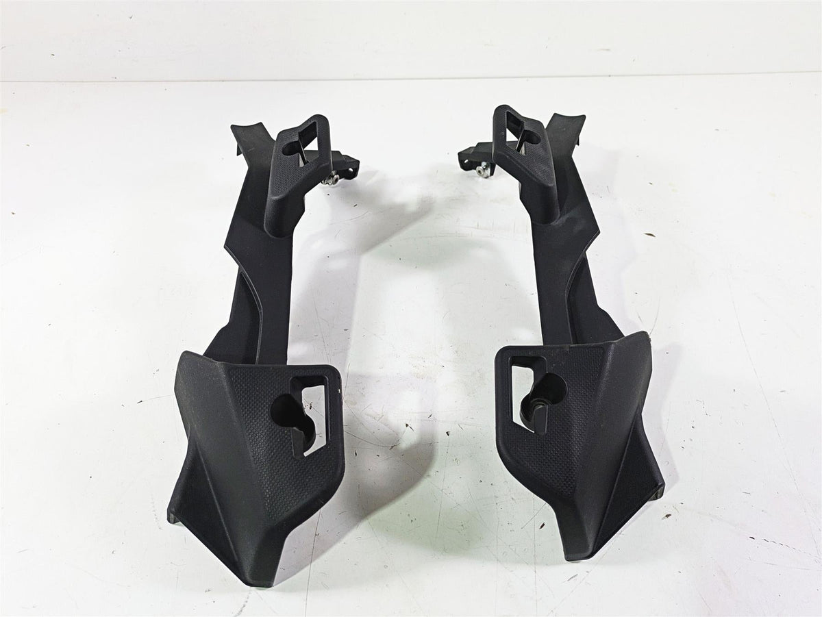 2016 Moto Guzzi Stelvio 1200 8V NTX Saddlebag Mounts Set 886207 886208 {{ shop.shopifyCountryName }} - Mototech271