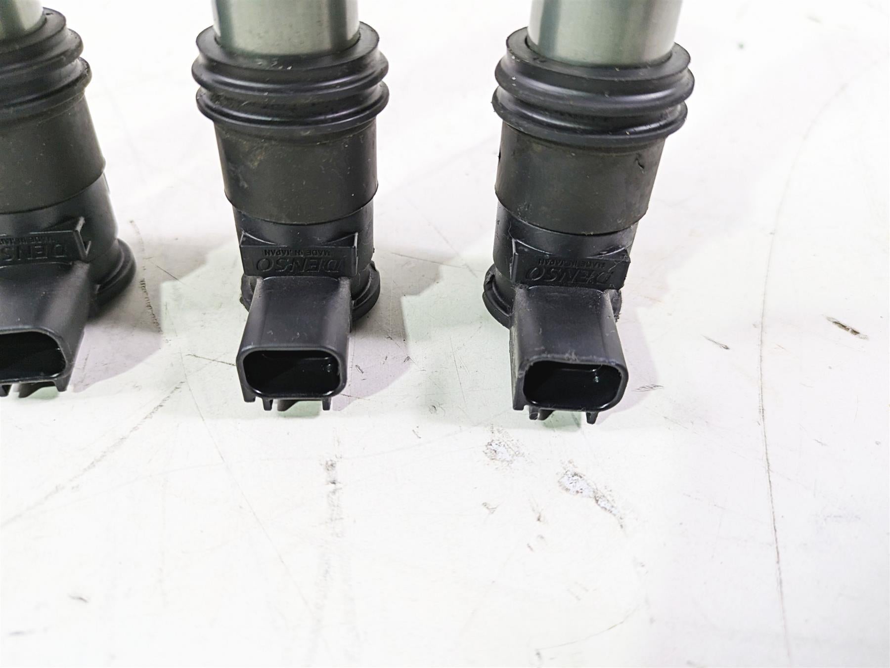 2016 Suzuki GSXR1000 Ignition Coils Stick Coils Set 33410-47H00 {{ shop.shopifyCountryName }} - Mototech271