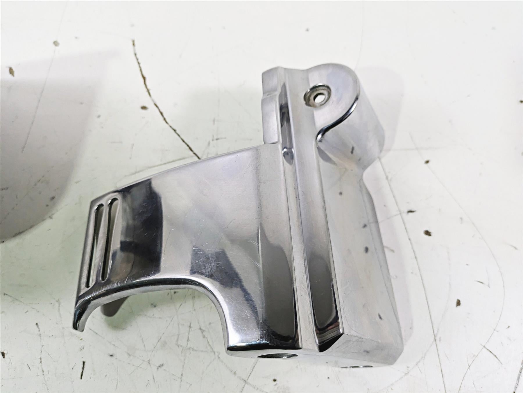 2002 Honda GL1500 CD Valkyrie Deluxe Alternator Generator Cover 21333-MZ0-A00 {{ shop.shopifyCountryName }} - Mototech271