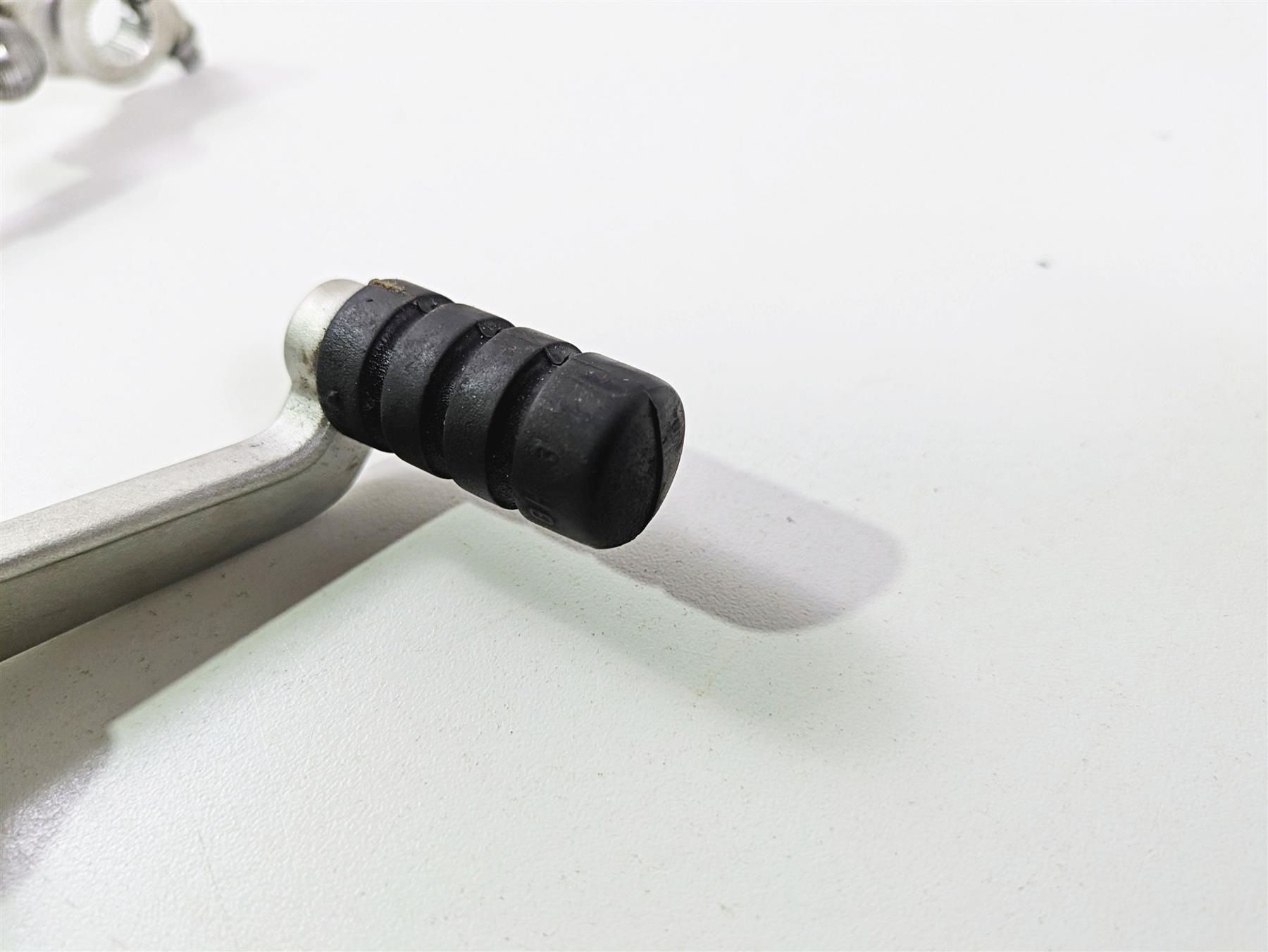 2022 BMW RnineT Pure K22 Shifter Shift Lever Pedal Peg & Link 23411539549 {{ shop.shopifyCountryName }} - Mototech271