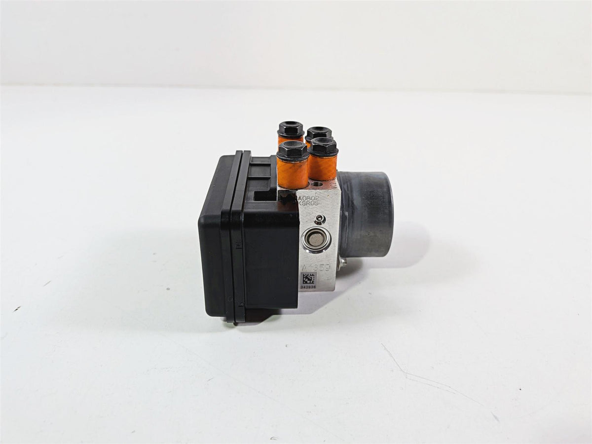 2015 Ducati Scrambler Urban Enduro Abs Brake Pump Control Module 54240521C-Mototech271