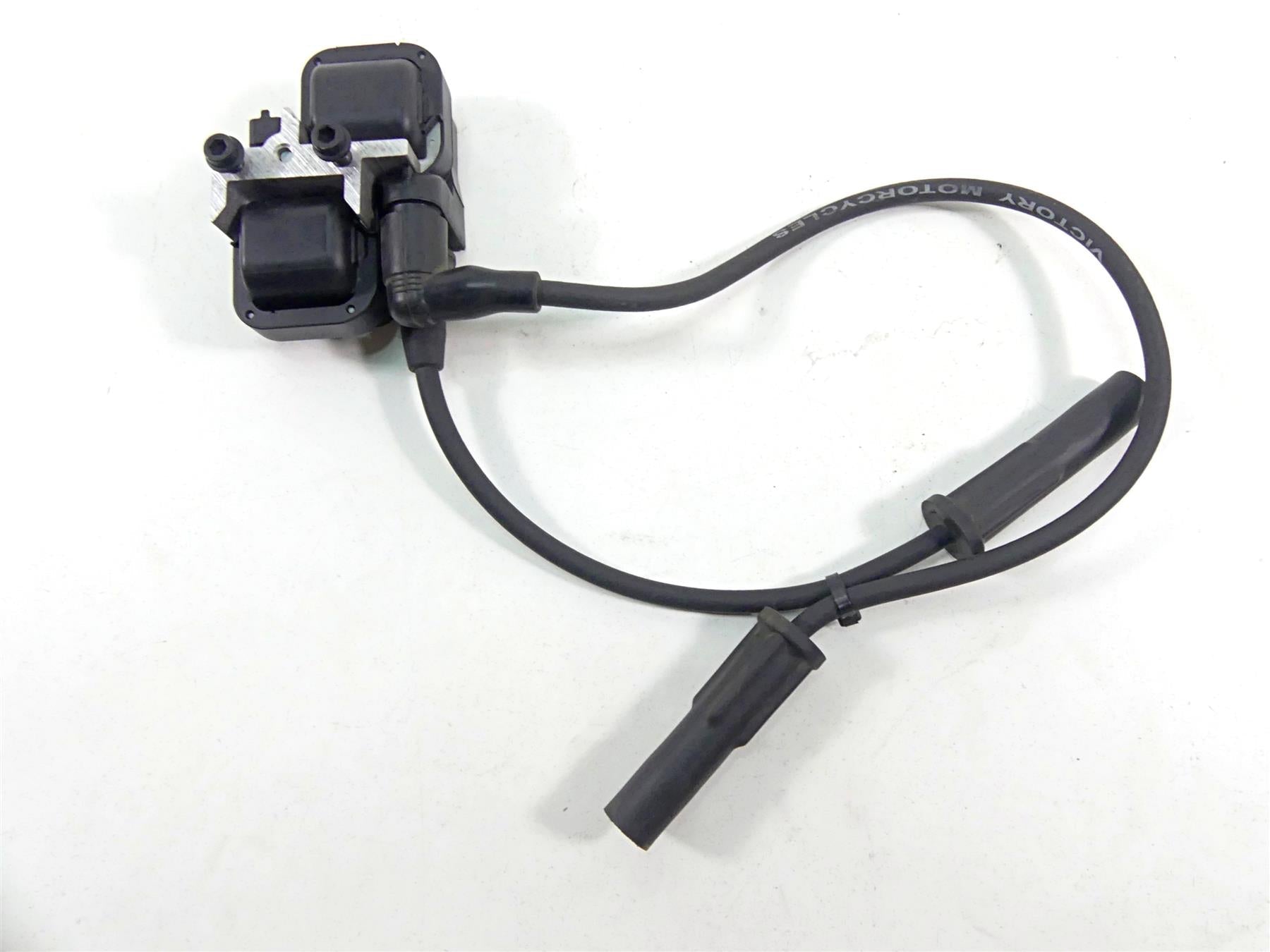 2011 Victory Cross Country Ignition Coil + Wires & Plugs Set 4010425 2876049 {{ shop.shopifyCountryName }} - Mototech271