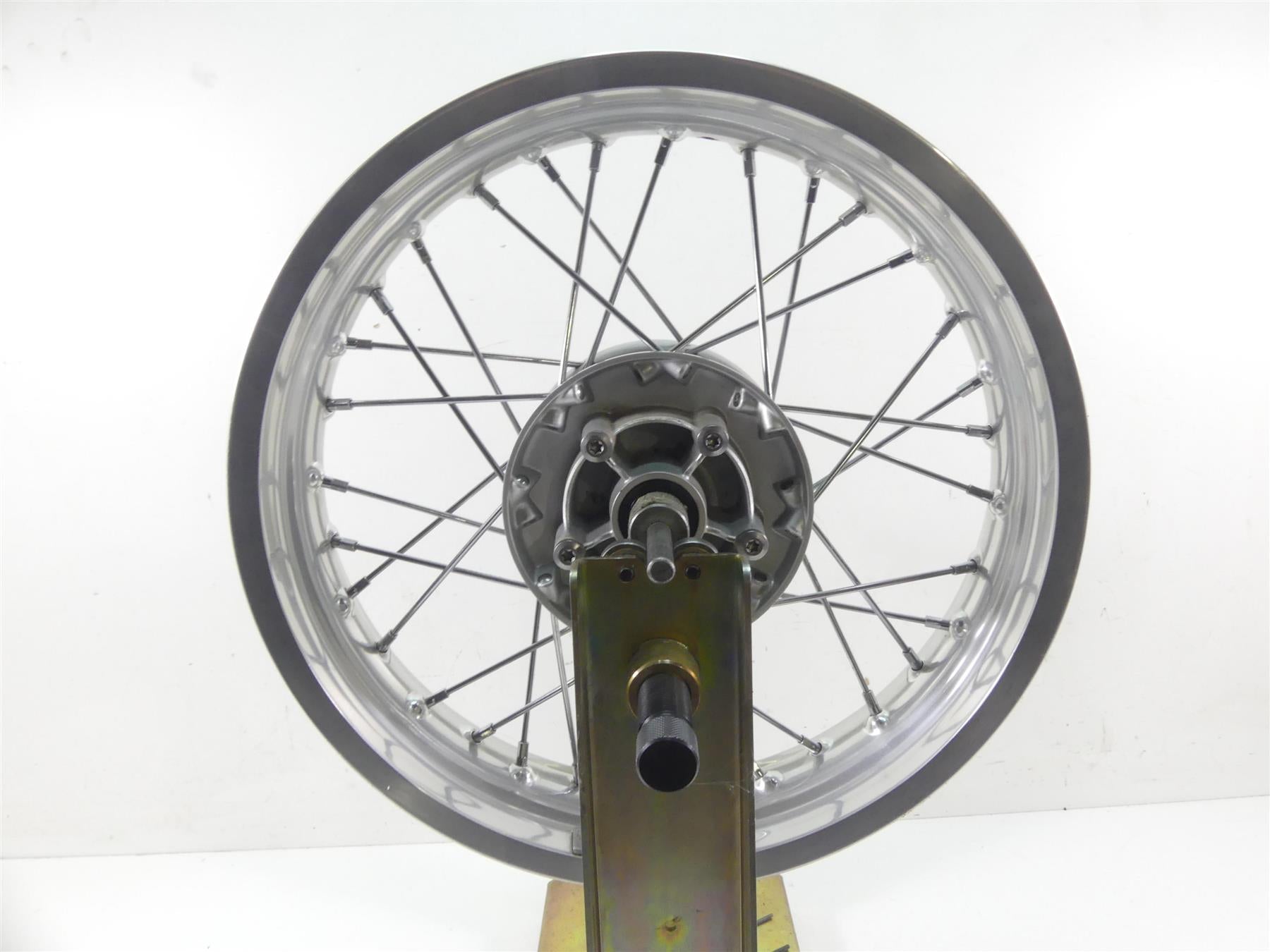 2017 Triumph Thruxton 1200 R Excel 17x3.5 Front Wheel Rim - Read T2001130 {{ shop.shopifyCountryName }} - Mototech271