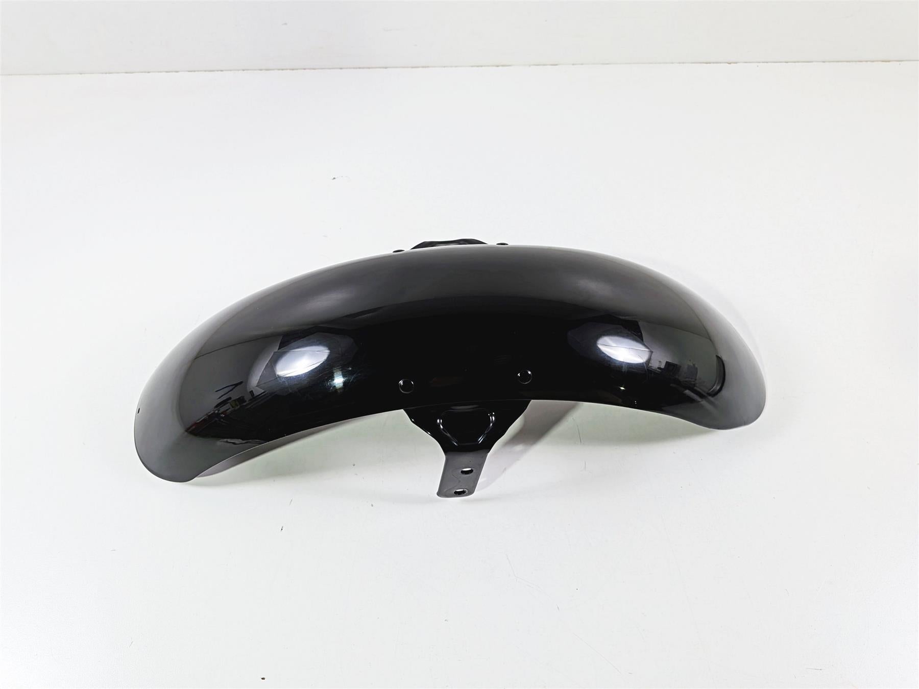 2011 Harley FXDF Dyna Fat Bob Front Fender Black -Read 60214-08 {{ shop.shopifyCountryName }} - Mototech271