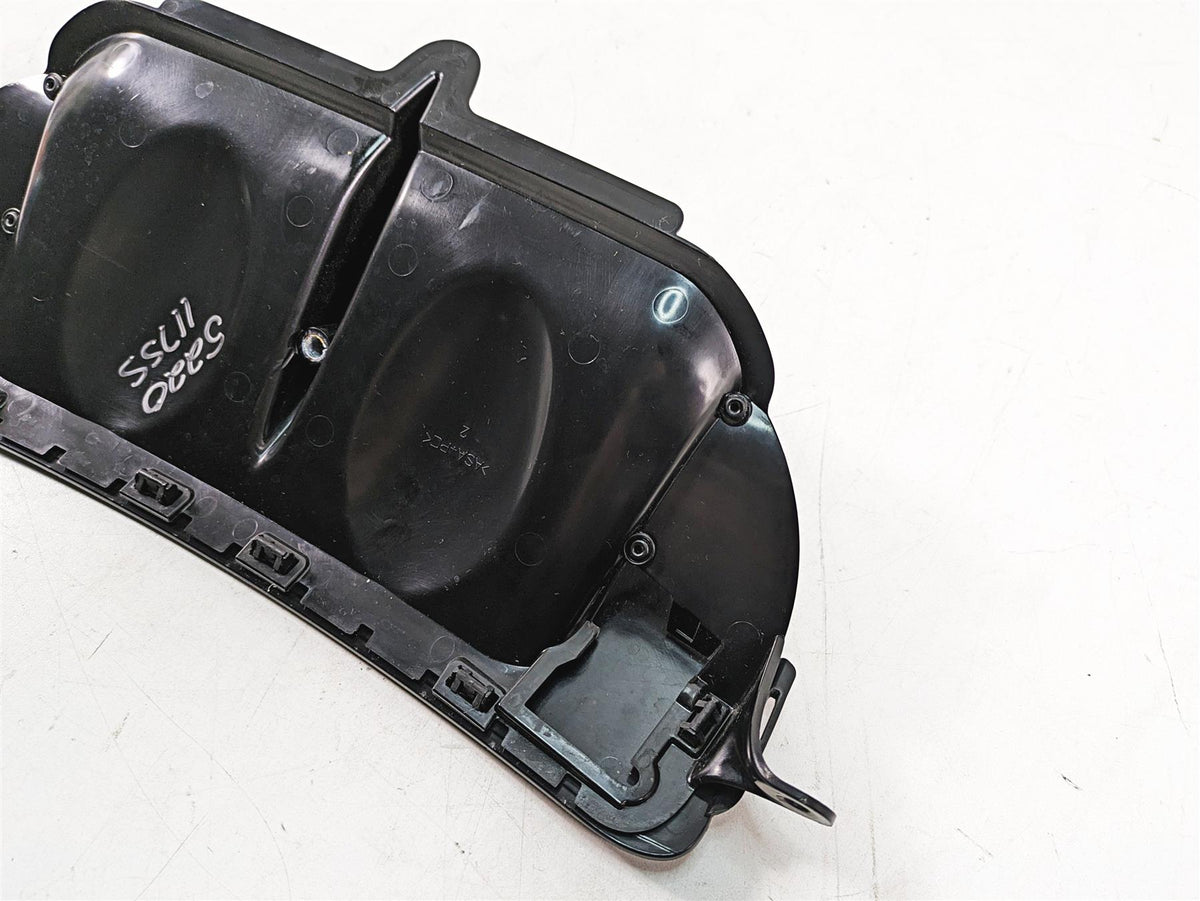 2020 Harley Touring FLHX Street Glide Front Fairing Air Duct Inlet Vent 29200088 {{ shop.shopifyCountryName }} - Mototech271