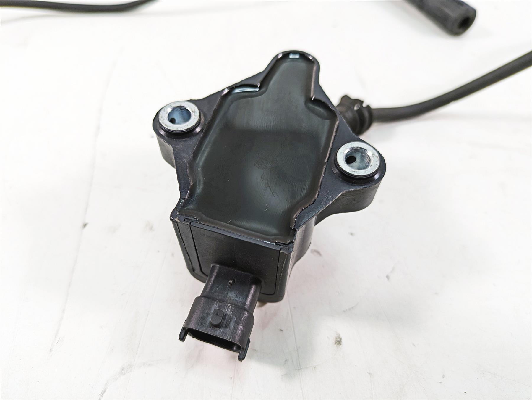 2016 Ducati Panigale 1299 S Eldor Ignition Coil Set - Tested 38040221B {{ shop.shopifyCountryName }} - Mototech271