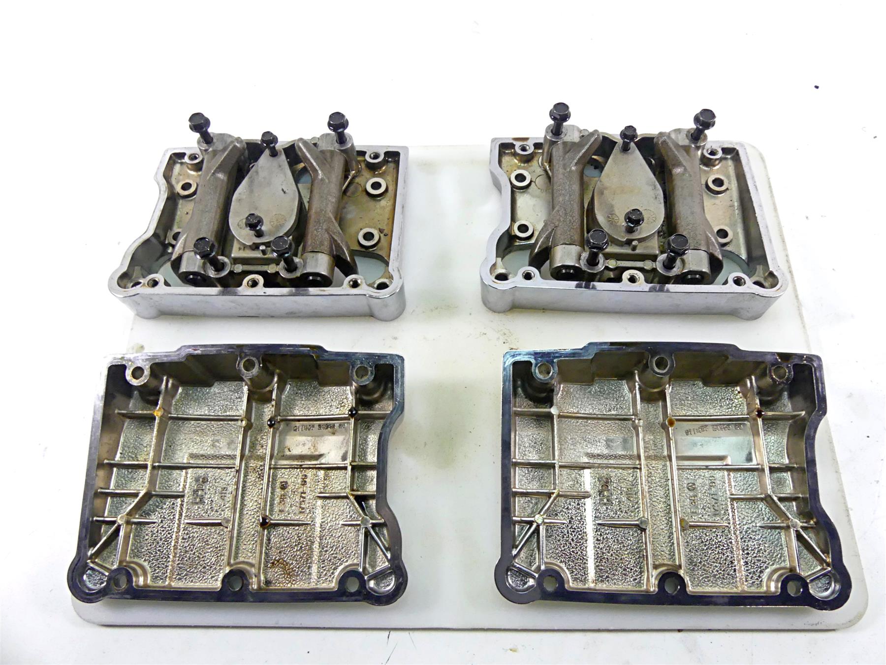 2007 Harley Touring FLHRC Road King Valve Cover Rocker Arms Set 17571-99 {{ shop.shopifyCountryName }} - Mototech271