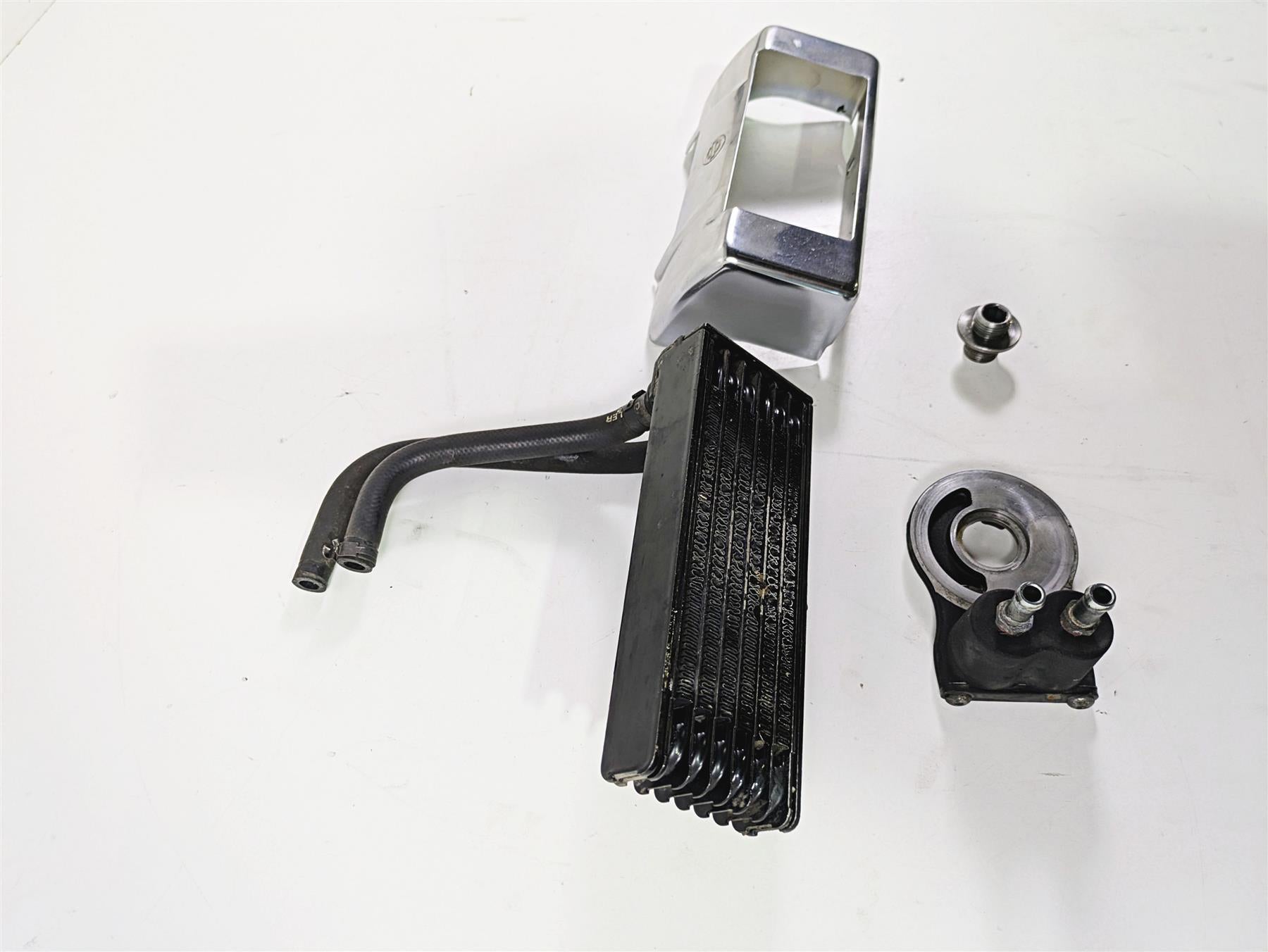 2007 Harley Touring FLHRSE CVO Road King Oil Cooler + Adapter & Cover 63068-07 {{ shop.shopifyCountryName }} - Mototech271