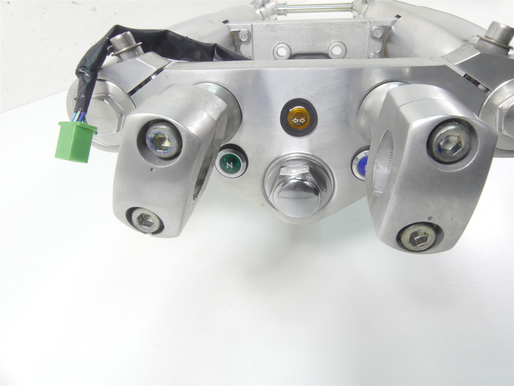 2007 Honda VT1100 C2 Shadow Straight Front Fork Triple Tree Set 51400-MCK-A01 {{ shop.shopifyCountryName }} - Mototech271