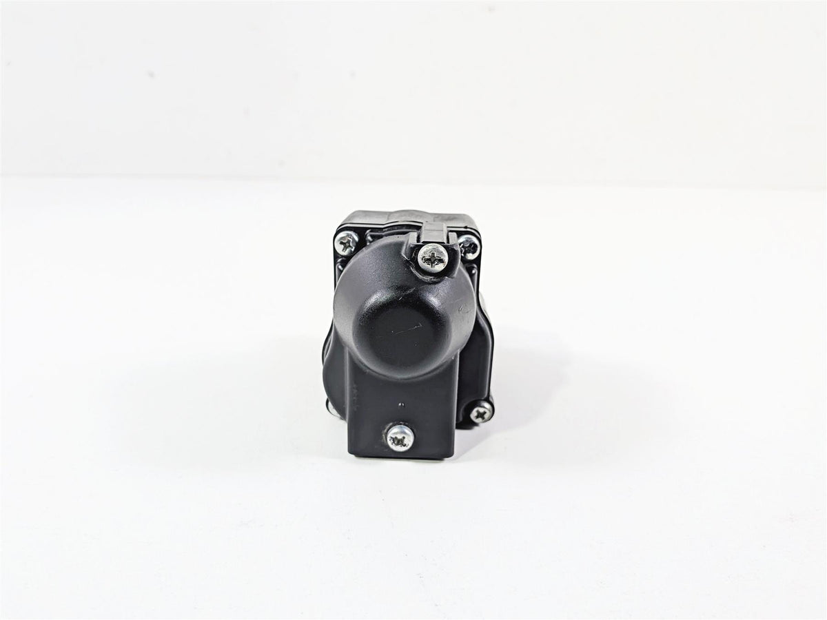 2023 Yamaha MT10 MTN1000 Exhaust Valve Servo Motor B5Y-85820-01-00 {{ shop.shopifyCountryName }} - Mototech271