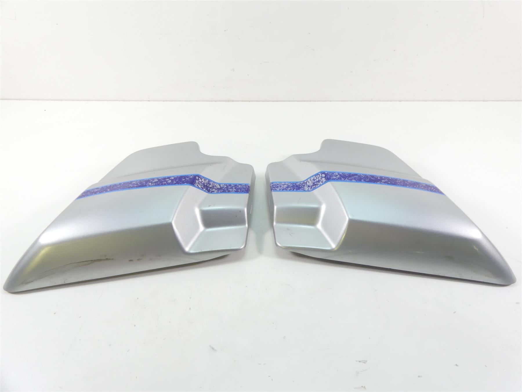 2010 Harley Touring FLHX Street Glide Left Right Side Cover Fairings 66250-09 {{ shop.shopifyCountryName }} - Mototech271