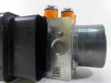 Load image into Gallery viewer, 2017 BMW RnineT Racer K32 Abs Brake Pump Pressure Unit Module  8567777
