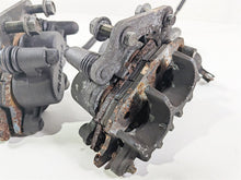 Load image into Gallery viewer, 2005 Suzuki GSX600F Katana Front Brake Caliper Set Tokico 59100-33D90-999
