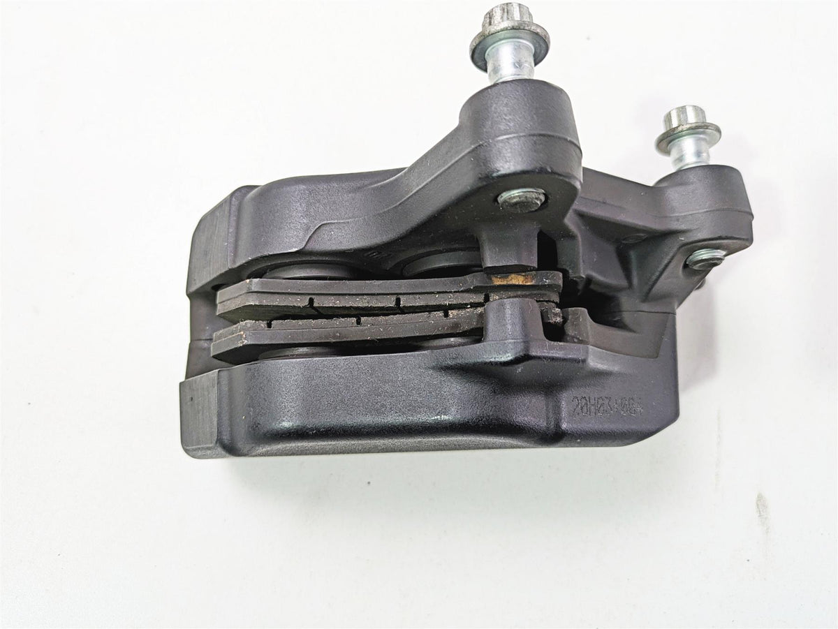 2021 Harley Touring FLTRX Road Glide Front Brake Caliper Set 43027-08 44023-08 {{ shop.shopifyCountryName }} - Mototech271