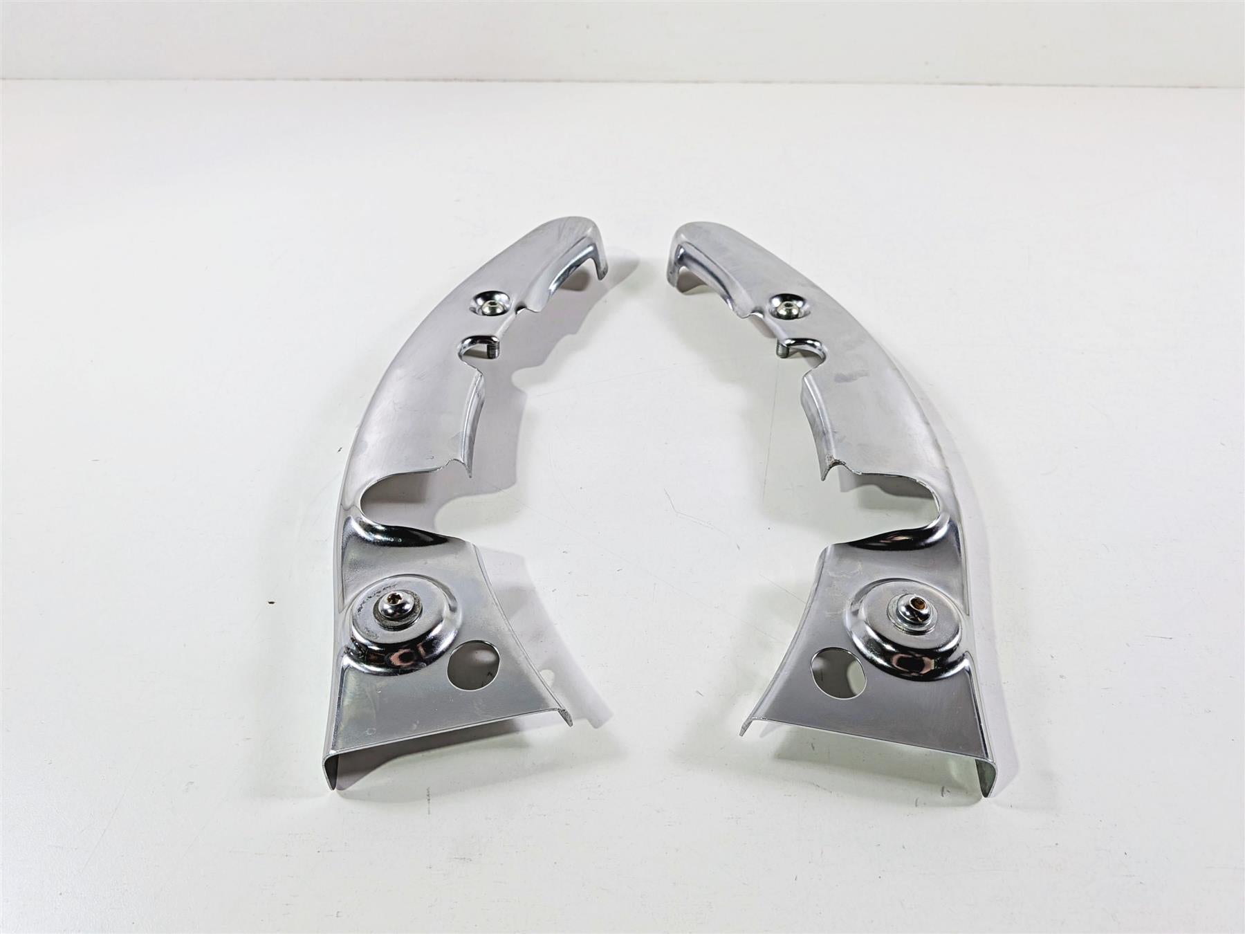 2011 Harley Touring FLHTCU CVO Electra Glide Rear Frame Fender Struts 47526-09-Mototech271