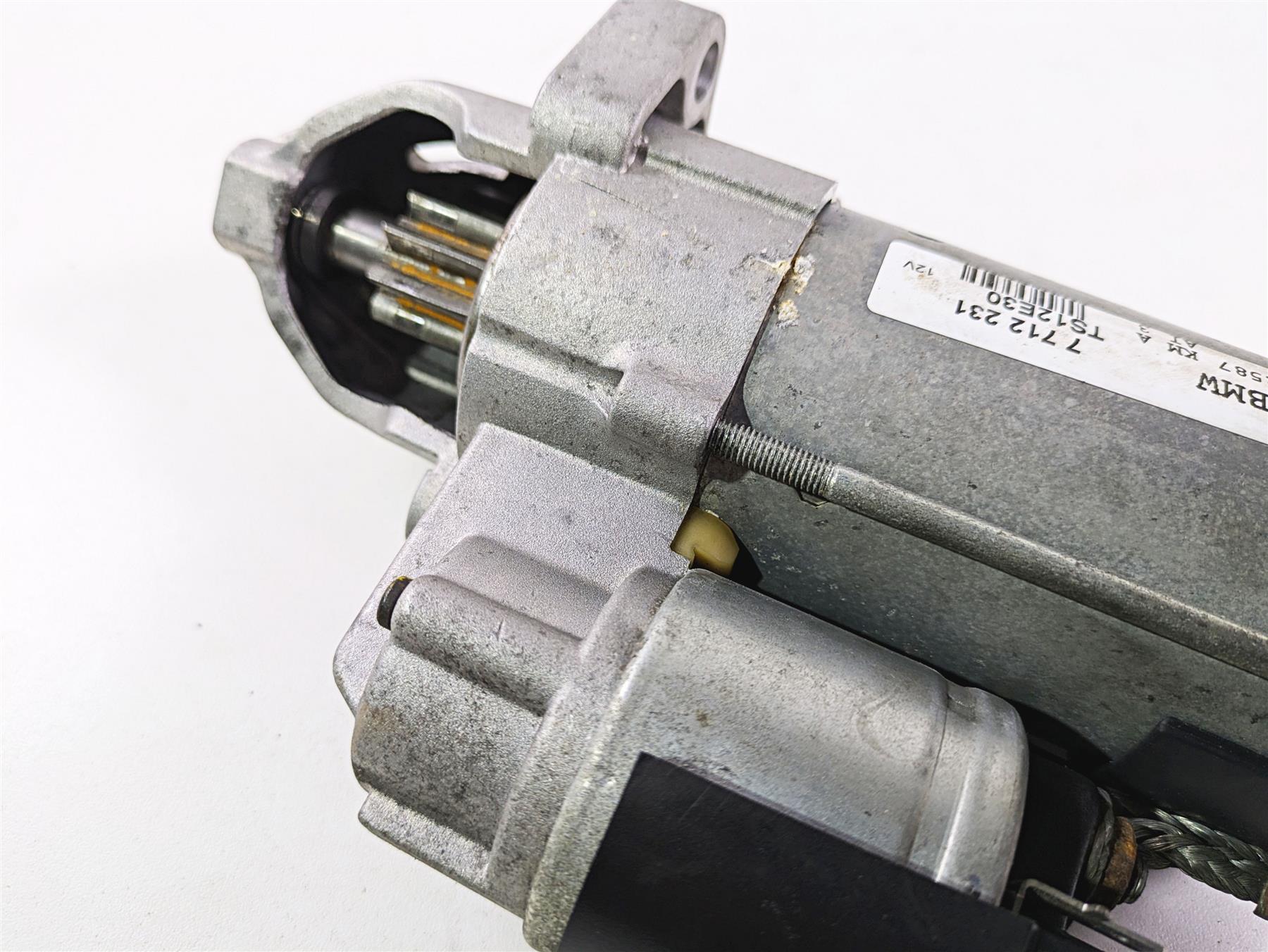 2010 BMW R1200RT K26 Engine Starter Motor & Cover 12417712231 {{ shop.shopifyCountryName }} - Mototech271
