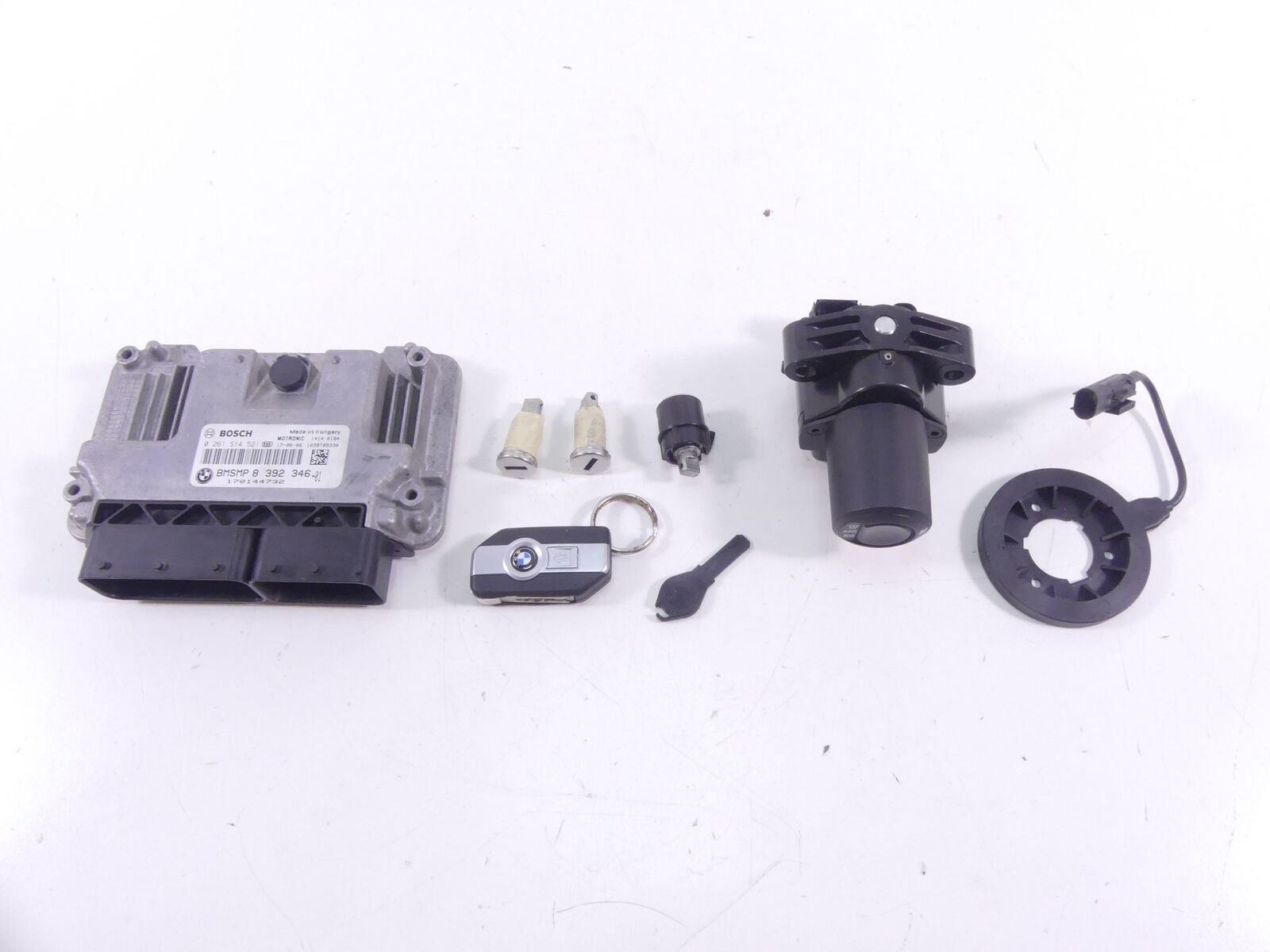 2017 BMW R1200RT RTW K52 Cdi Module Handsfree Ignition Switch 13618392346 {{ shop.shopifyCountryName }} - Mototech271