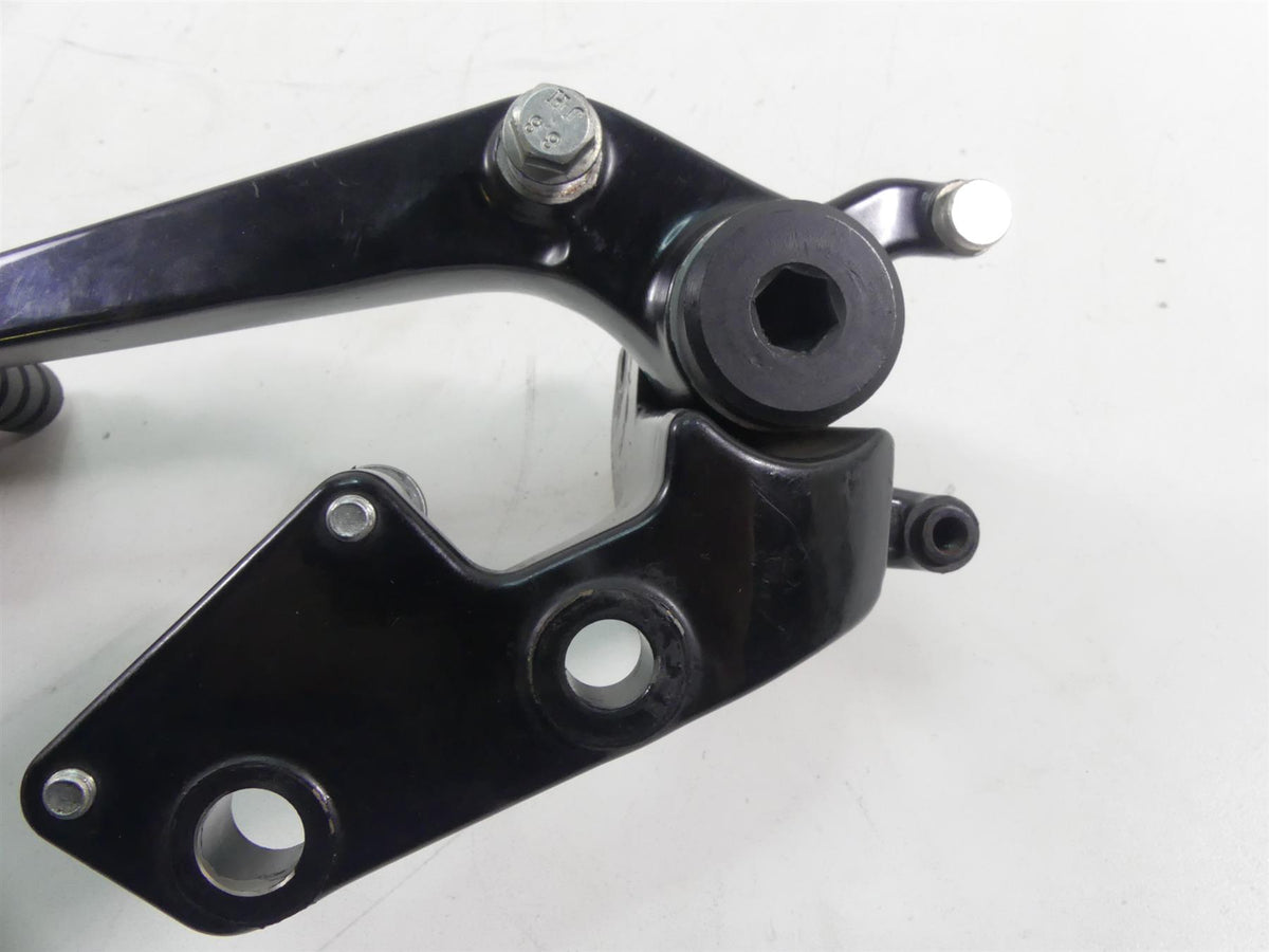 2017 Victory Octane 1200 Right Footpeg Foot Peg + Brake Pedal 5138887-658 {{ shop.shopifyCountryName }} - Mototech271